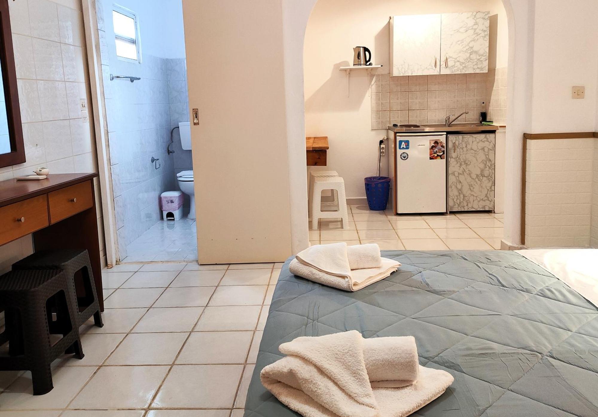 Eleni Apartments Sant George Beach 圣乔治斯 外观 照片