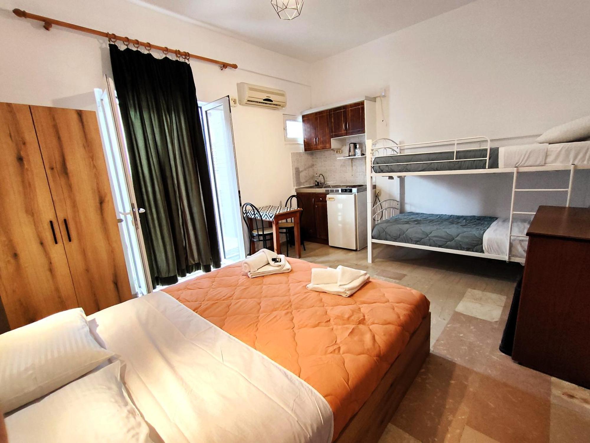Eleni Apartments Sant George Beach 圣乔治斯 外观 照片