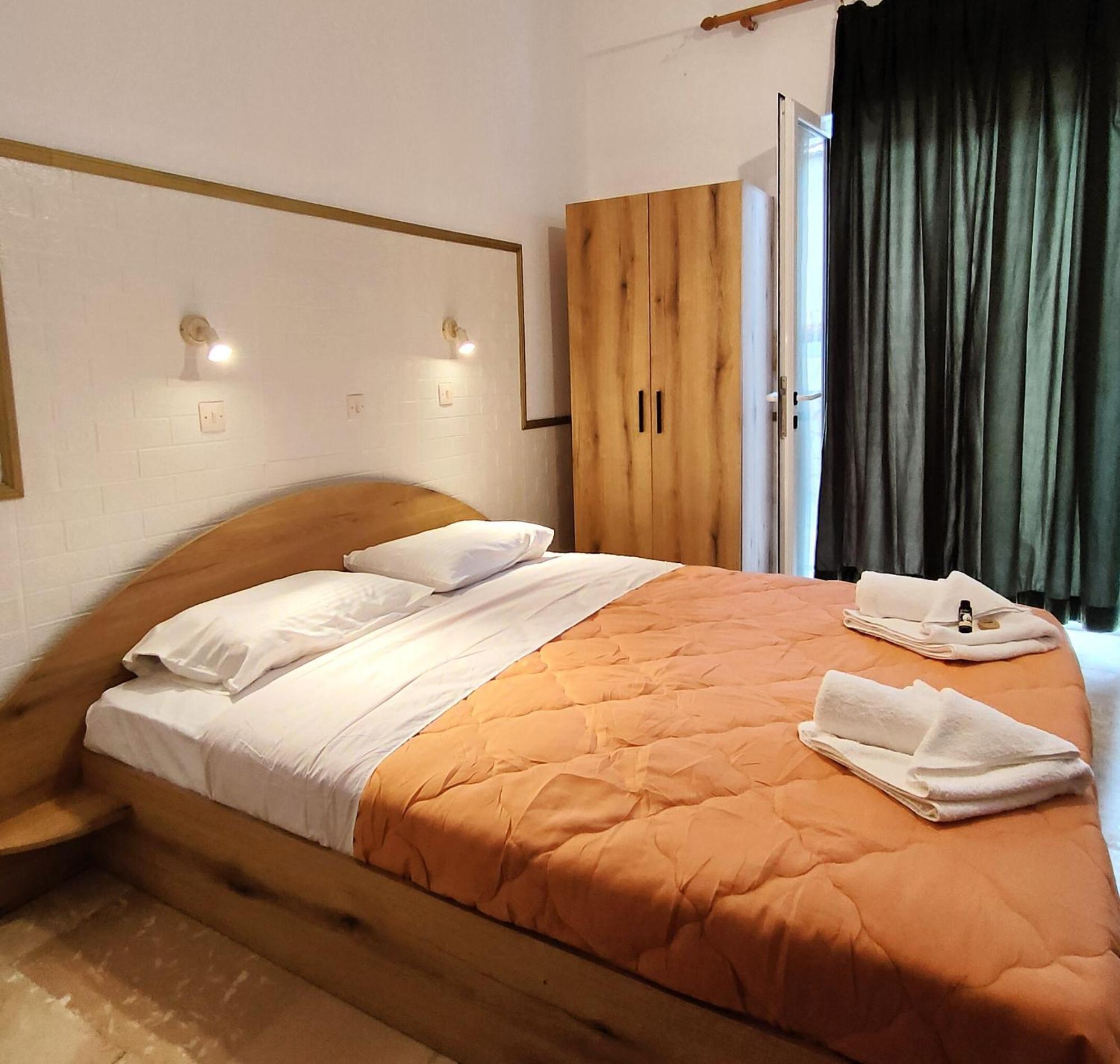 Eleni Apartments Sant George Beach 圣乔治斯 外观 照片